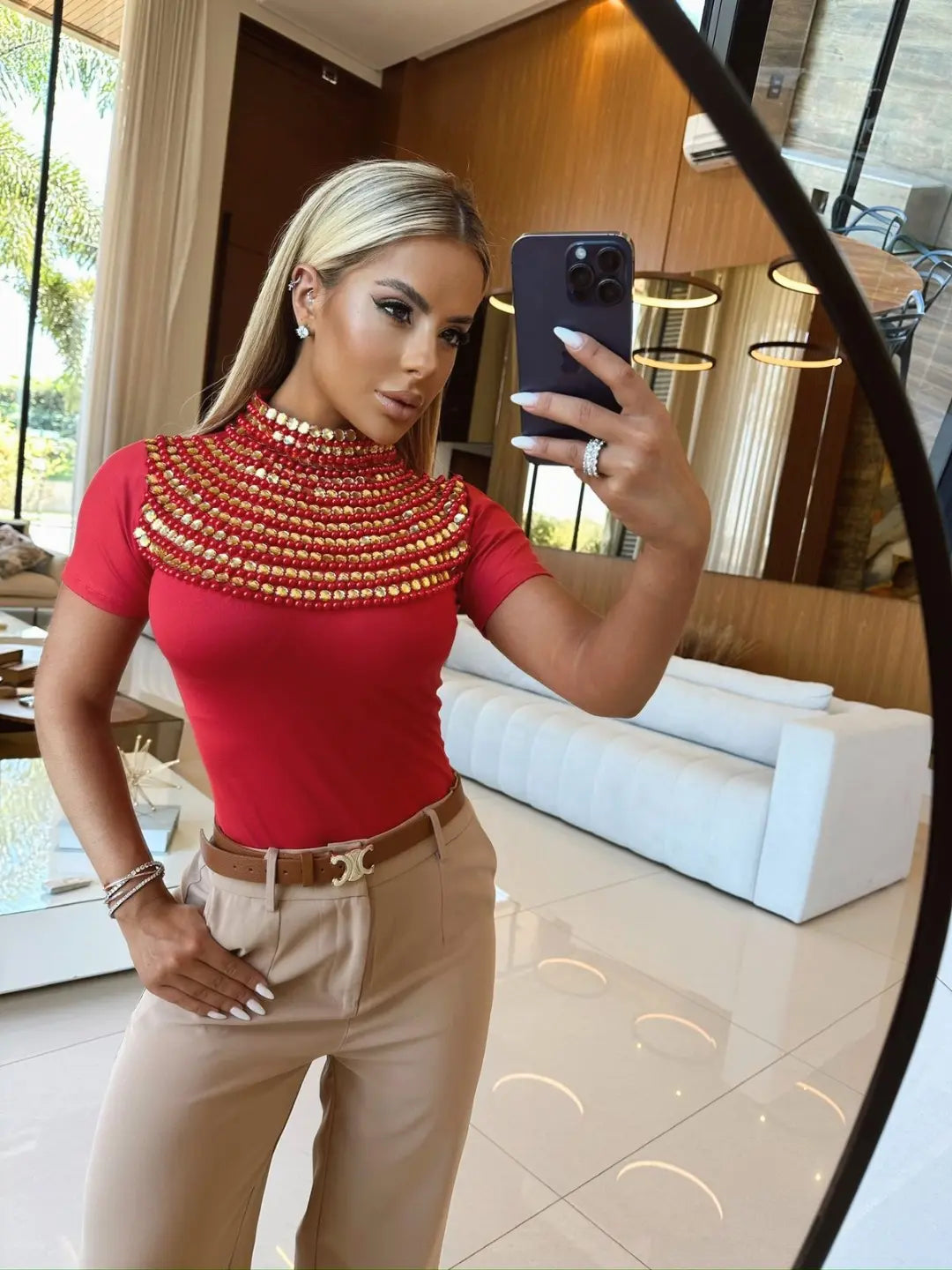 Body Irídia Bordado à Mão com Pérolas – Luxo, Glamour e Sofisticação