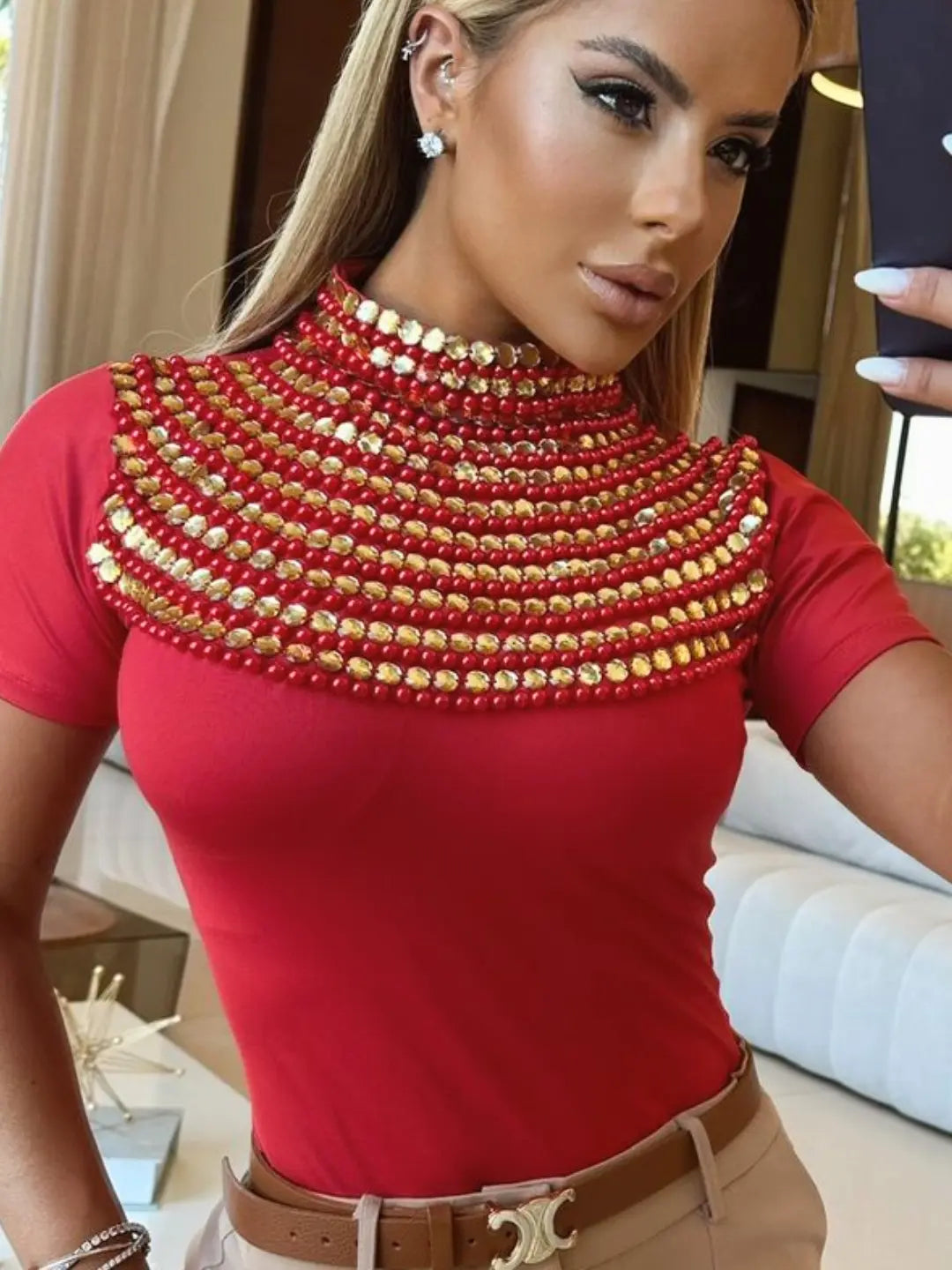 Body Irídia Bordado à Mão com Pérolas – Luxo, Glamour e Sofisticação