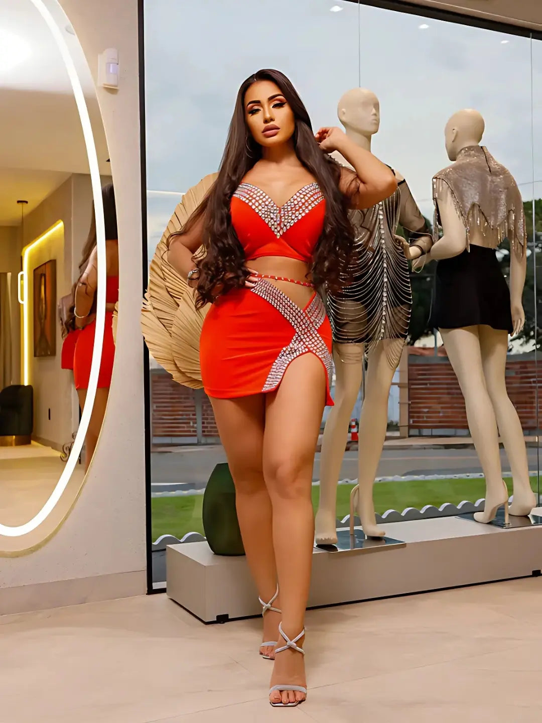 Conjunto Feminino Vermelho ECLIPSA Bordado com Pedrarias Coloridas - Luxo&Brilho para Festas