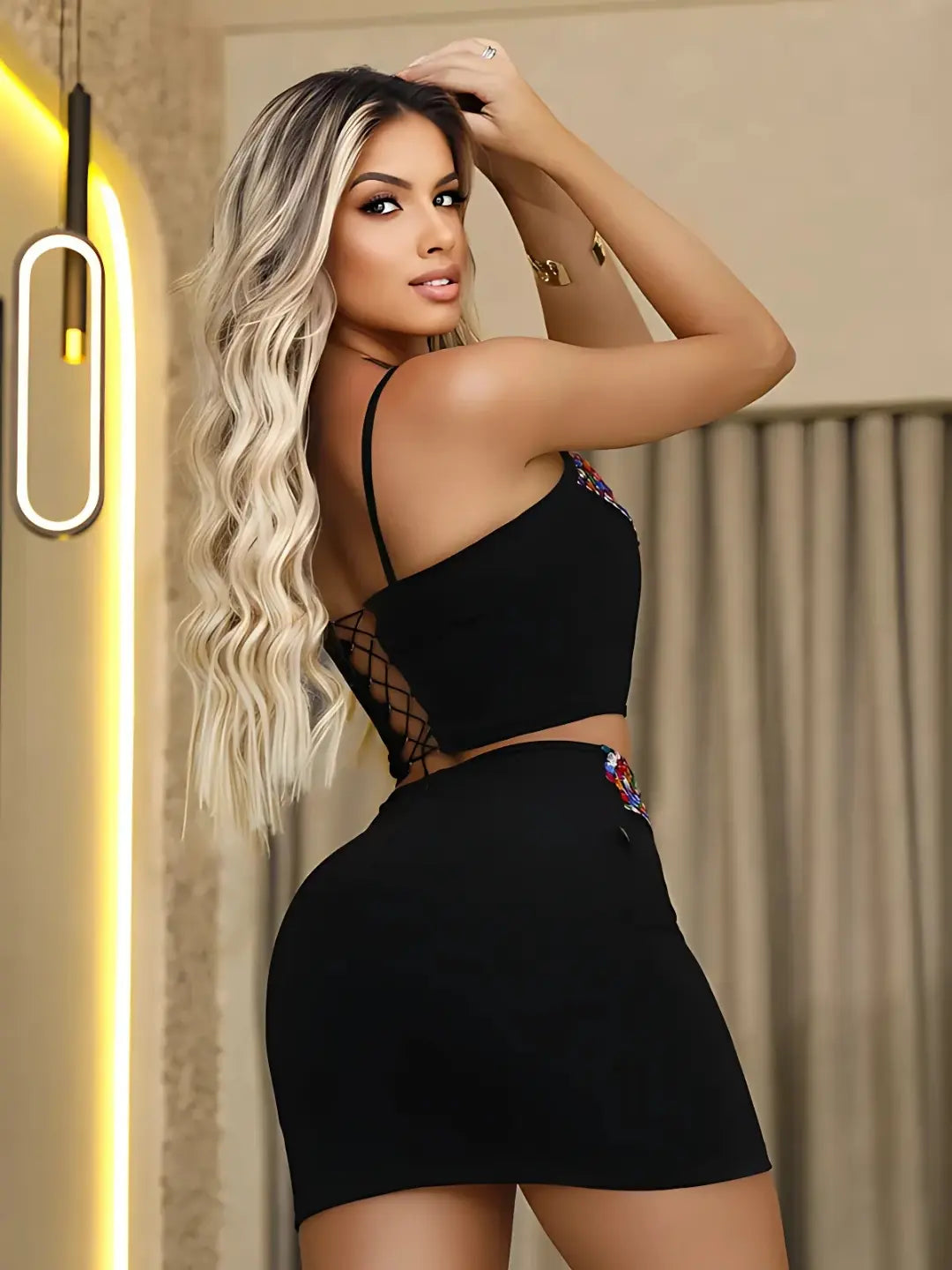 Conjunto ECLIPSA Bordado com Pedrarias Coloridas - Luxo&Brilho para Festas