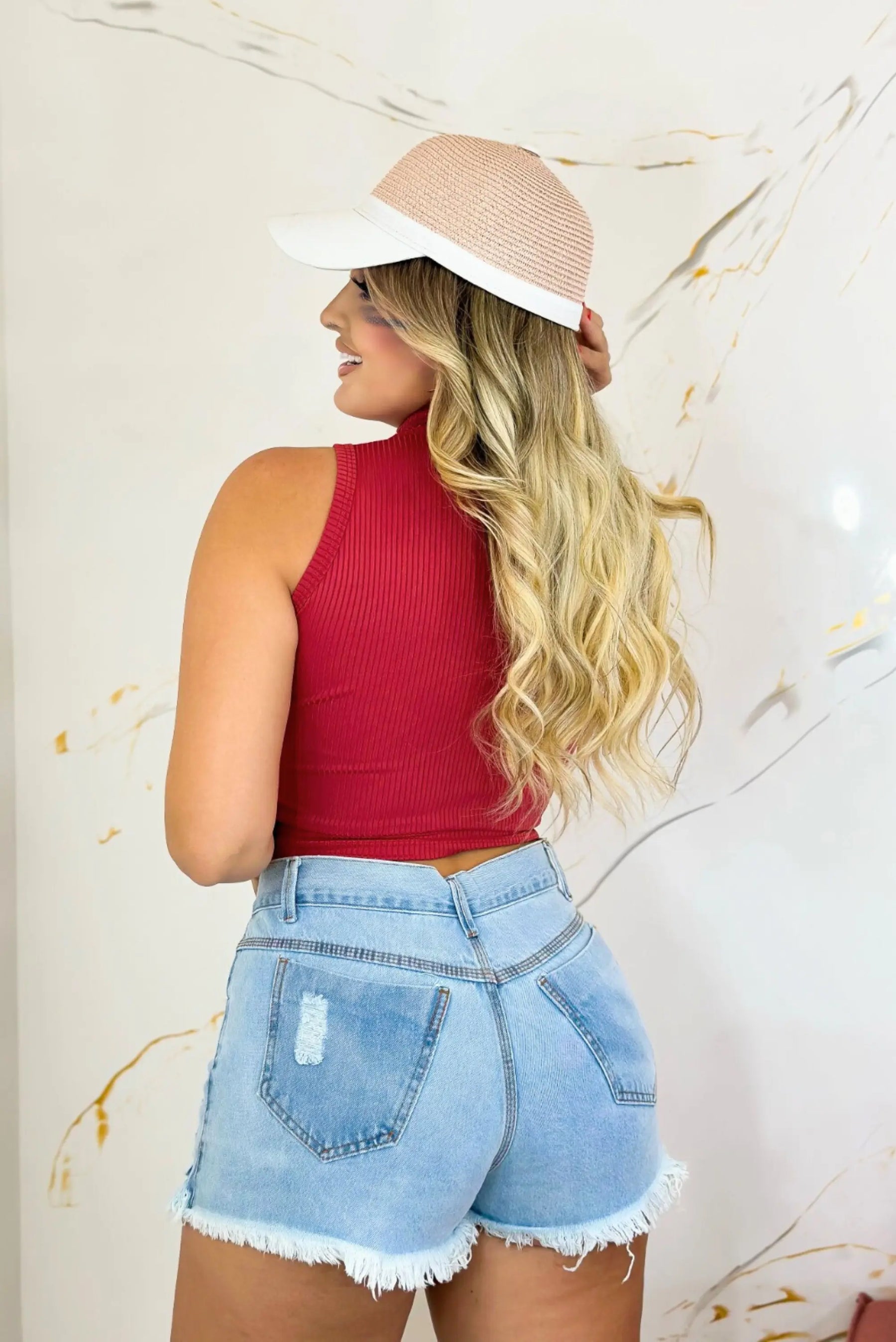 Blusa Canelada Feminina Casual - Conforto e Estilo em Diferentes Cores