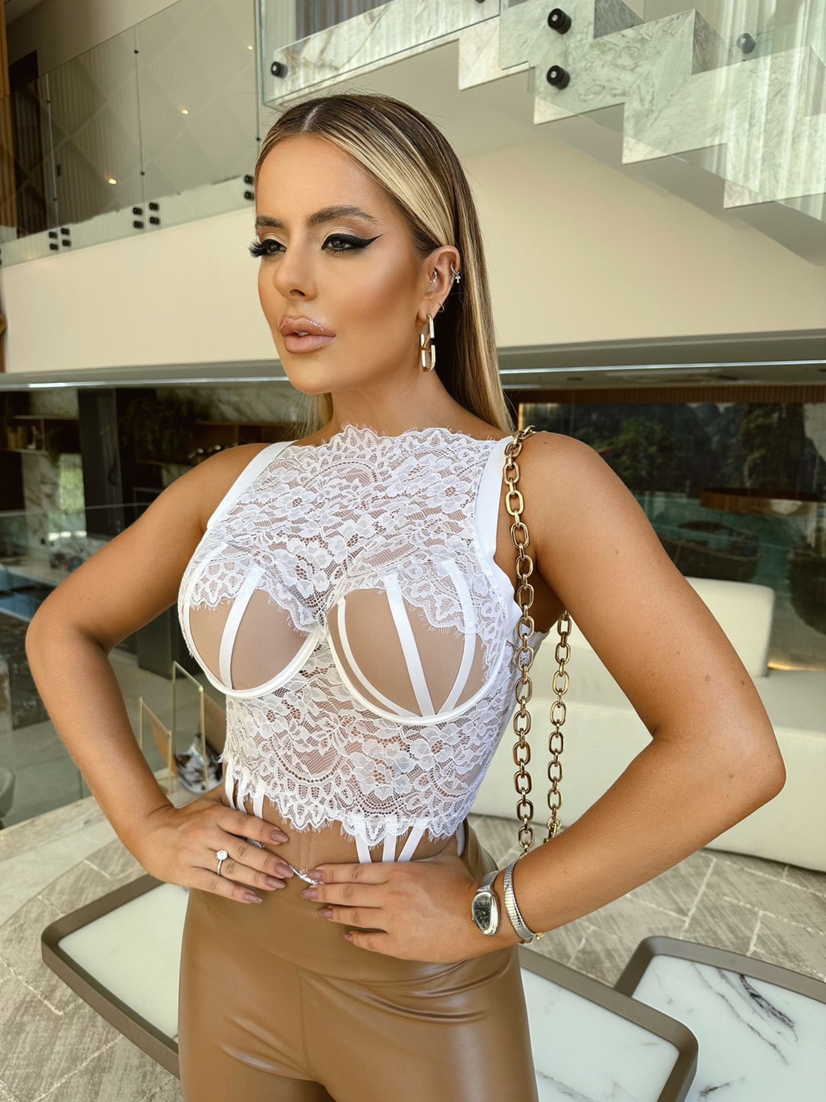 BODY BEATRIZ WHITE CLASSY