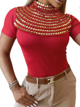 Body Feminino Vermelho Irídia Bordado à Mão com Pérolas – Luxo, Glamour e Sofisticação