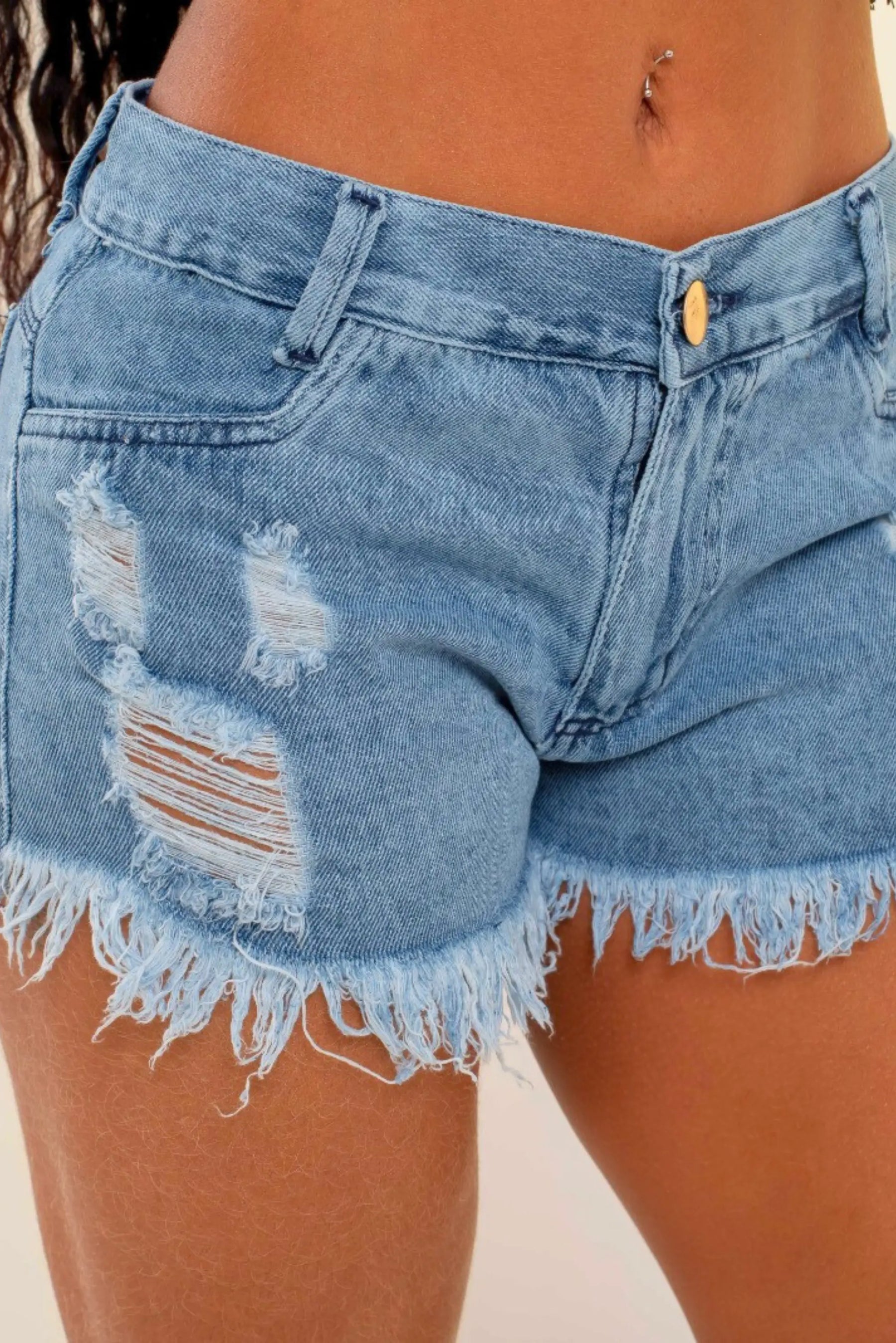 Short Jeans Rasgado Premium - Ideal para Dias Quentes
