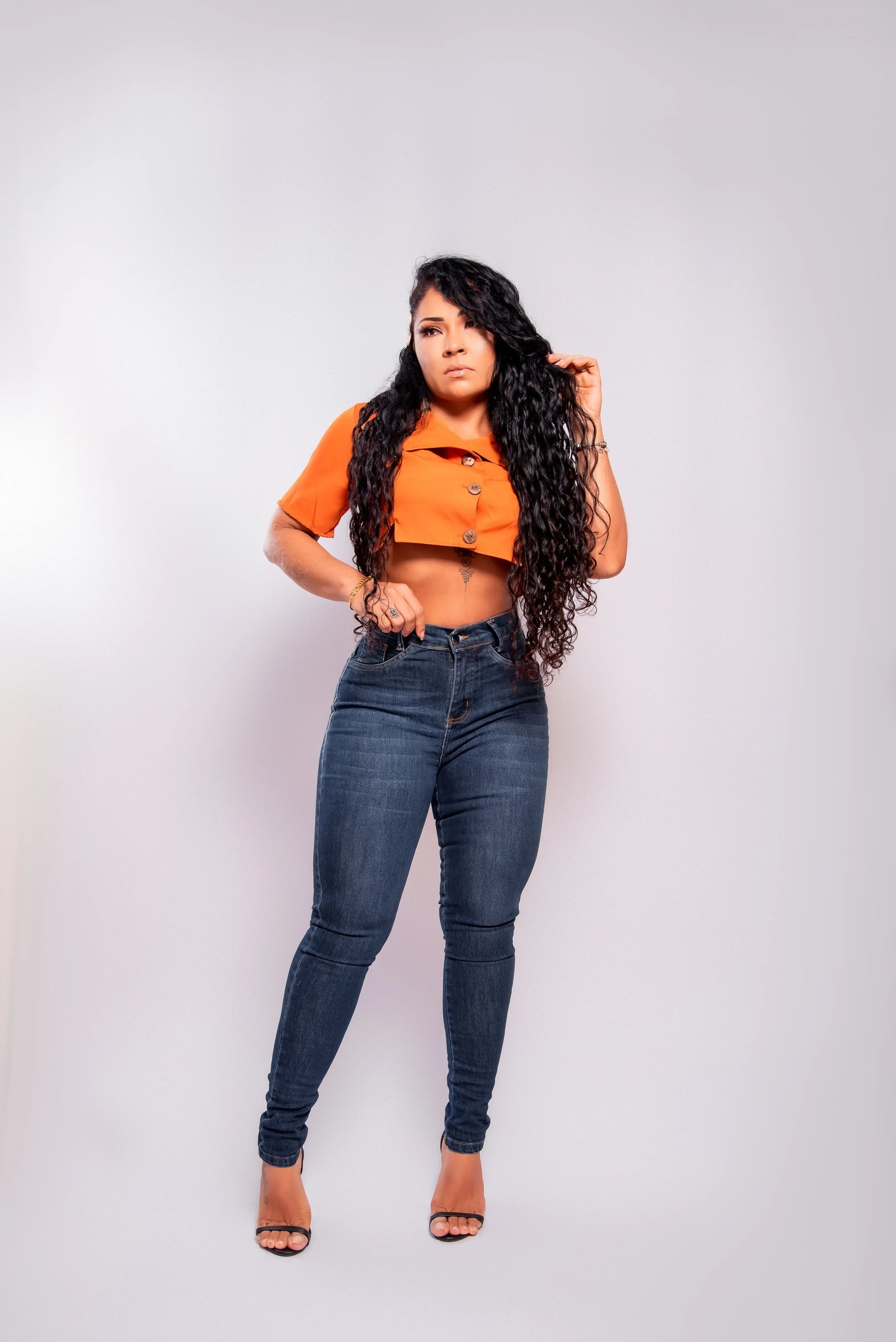 Calça Jeans Feminina Skinny Alta Cintura 2025 - Conforto e Estilo em Denim Premium