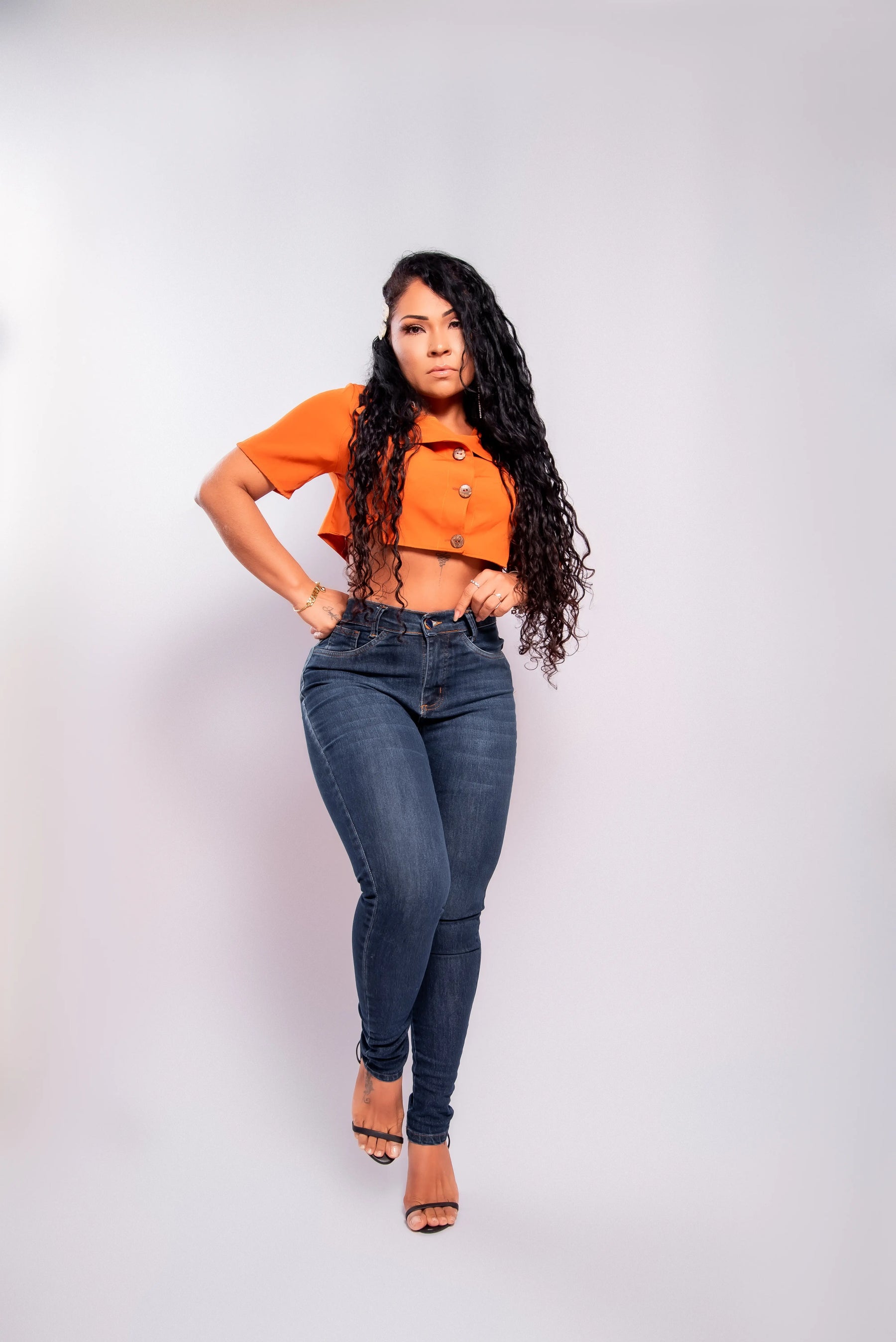 Calça Jeans Feminina Skinny Alta Cintura 2025 - Conforto e Estilo em Denim Premium