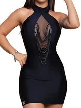 Vestido Feminino Curto Preto VELLARIS Gola Alta com Correntes - Balada & Festa