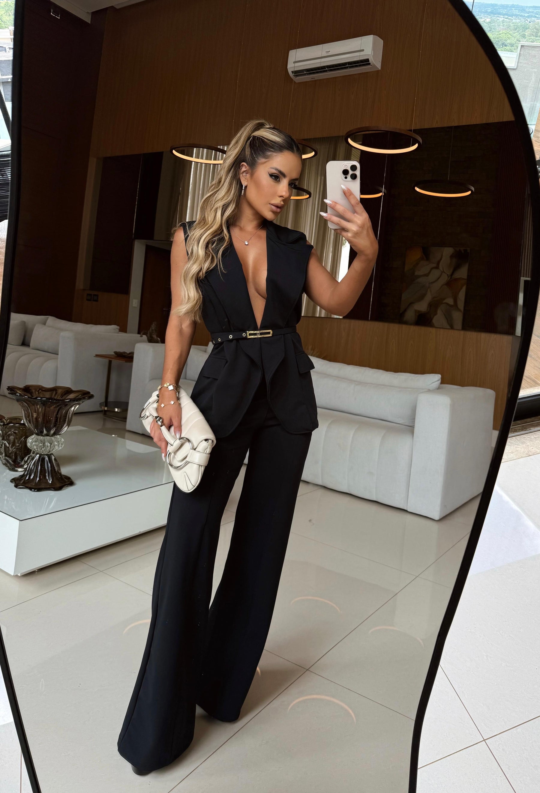 CONJUNTO BRISSA PRETO – COLETE COM CINTO E CALÇA SOCIAL